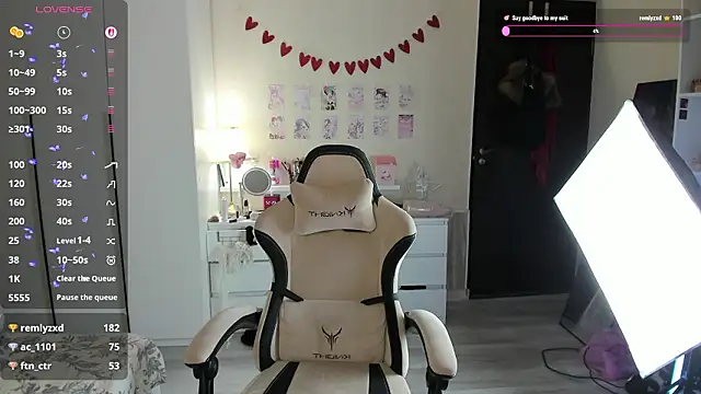 Czat XXX na żywo – s0ftalone