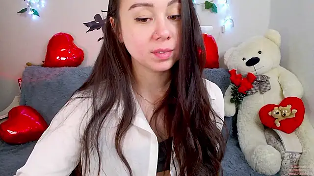 AlinaEleven Adlı Modelin Web Kamerası Şovu