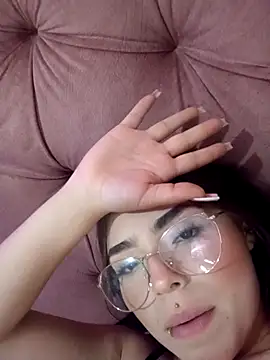 Show de Gatita_Only17 na webcam