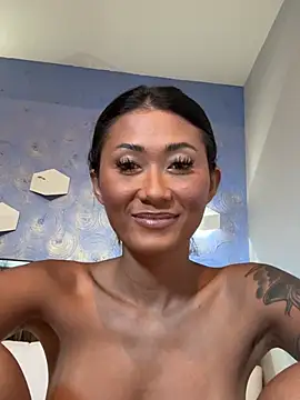 thai-dreamgirl Webcam Show