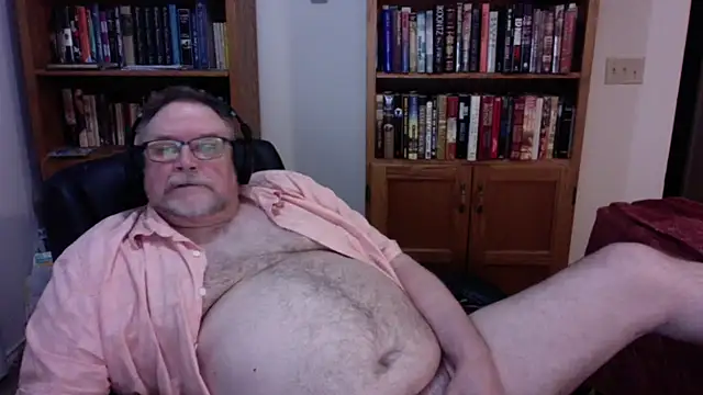 Vinyl22@xh Show in webcam