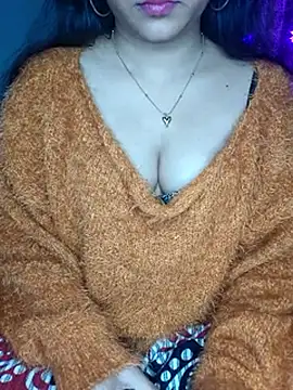 Онлайн чат XXX Saumyy