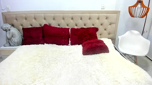 lucyscay_ – Kamerová šou