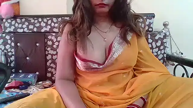 แชท XXX สดของ NautyBabe