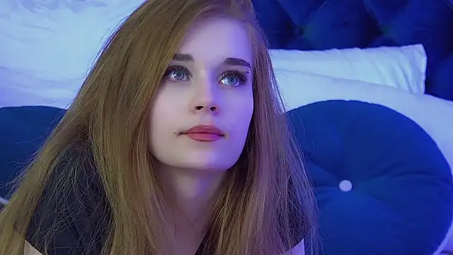 MelissaBauch élő XXX-chatje