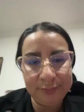 Abril_Luv Adlı Modelin Canlı XXX Sohbeti