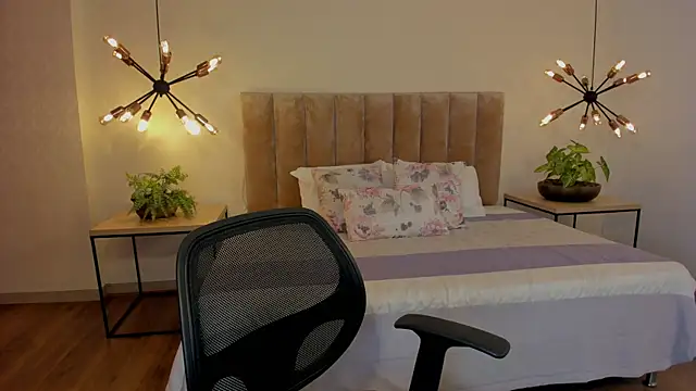 Abriil_cutee 现场XXX聊天