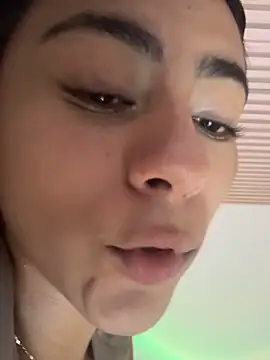 Chatroom XXX en direct de Lilybeeth