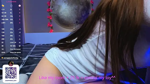 LauraHansilのライブXXXチャット