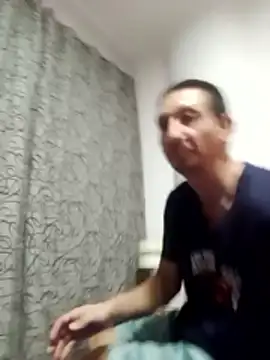 Pacobakan042 live XXX chat