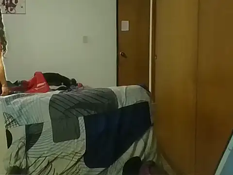 Chat +18 de isabellapurple ao vivo