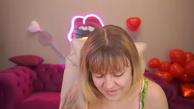 Czat XXX na żywo – BellaLaPetit