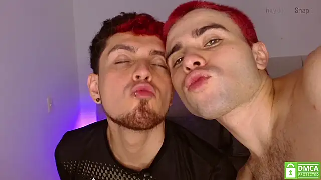 XXX chat uživo modela Noyrx