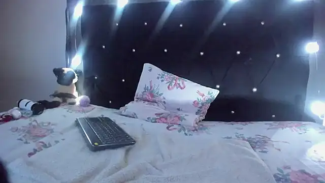 XXX chat uživo modela violetadumsper