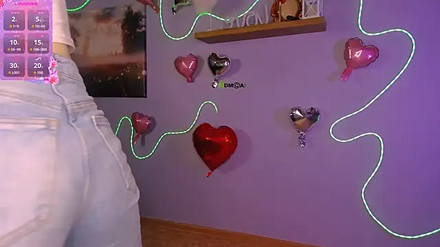 mia_starrr_ Live XXX Chat