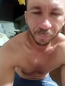 RobertoLuiz84 – webcam-show