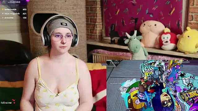 GamerGirl_Eve Adlı Modelin Canlı XXX Sohbeti