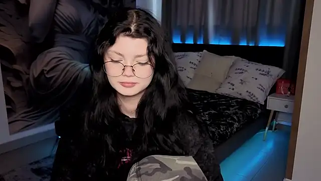 Chat +18 de MileyRood ao vivo