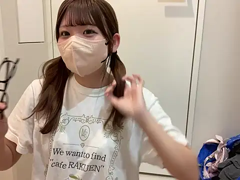 shina_mo_n_ch live XXX chat