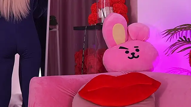 fallingangel élő XXX-chatje