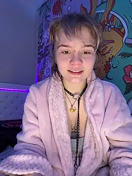 Cutiepiespanks Adlı Modelin Canlı XXX Sohbeti