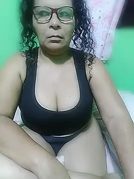 Chatroom XXX en direct de Amarantha25