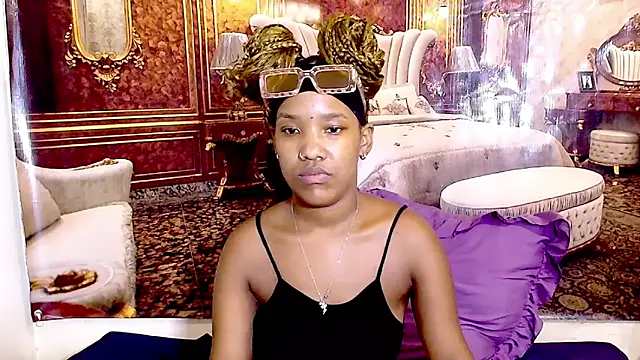 EroticSexyPrada Live XXX-chat