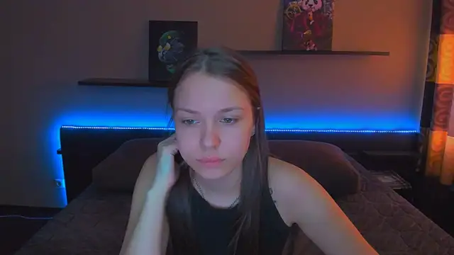 AlexaBarkley Adlı Modelin Canlı XXX Sohbeti