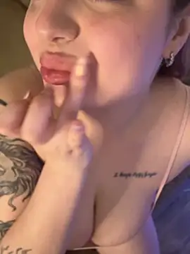 KellyMoorsのウェブカメラショー