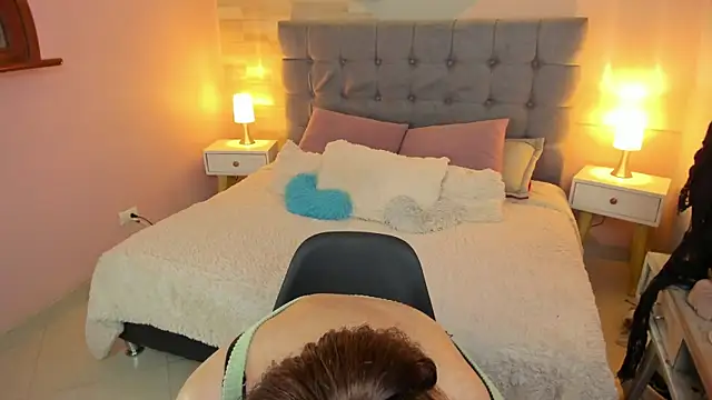 Czat XXX na żywo – _Abril_W