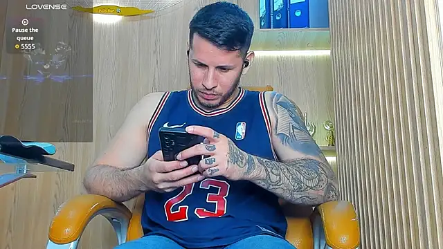 George_Diesell Chat XXX in diretta