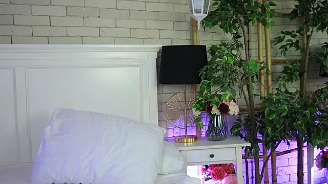 EmillyBronte live XXX chat