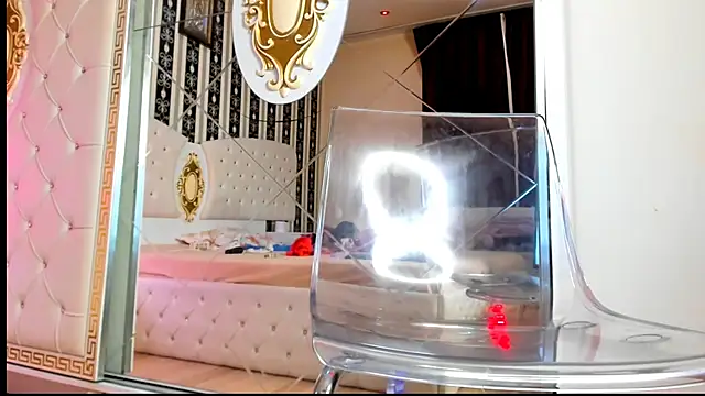 Aidasina's Live XXX Chat