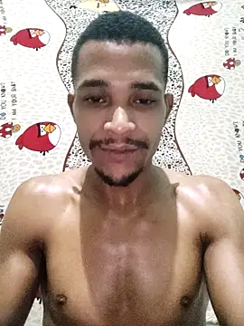 Вебкам-шоу LATREL22ctmtrs