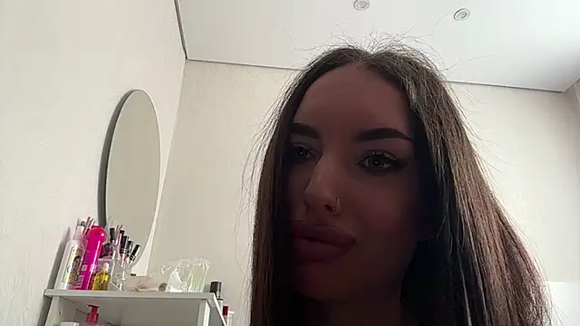 عرض كام QueenGelik