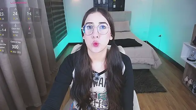 Chat +18 de KittyCute- ao vivo