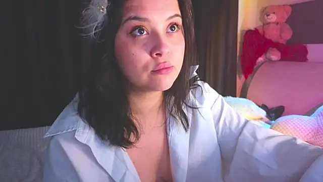 Chat +18 de Malika_uAngel ao vivo