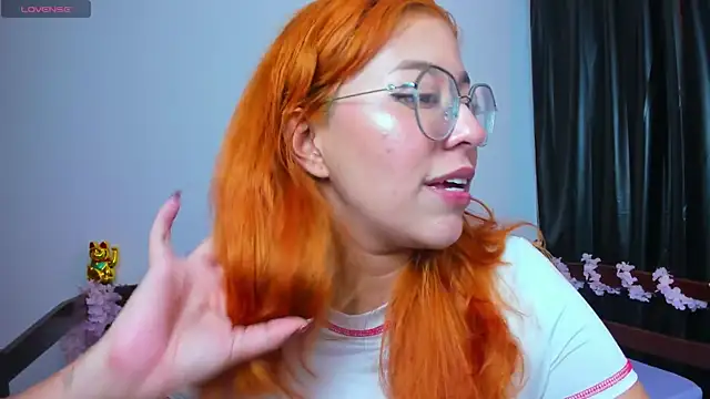 _Moon_Johnson Chat XXX in diretta