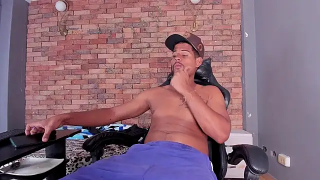 yurgaki_21 Webcamshow