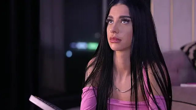 ArinaCarter Chat XXX in diretta