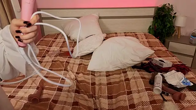 WICKEDEMBER – Naživo XXX chat