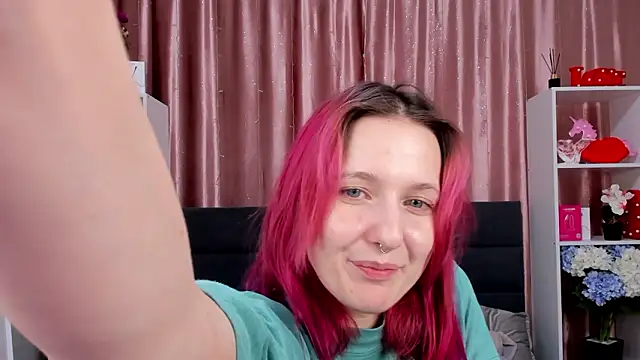 دردشة MiaKarlos الجنسية المباشرة