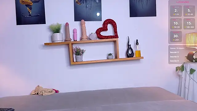 nairagold_ Live XXX Chat