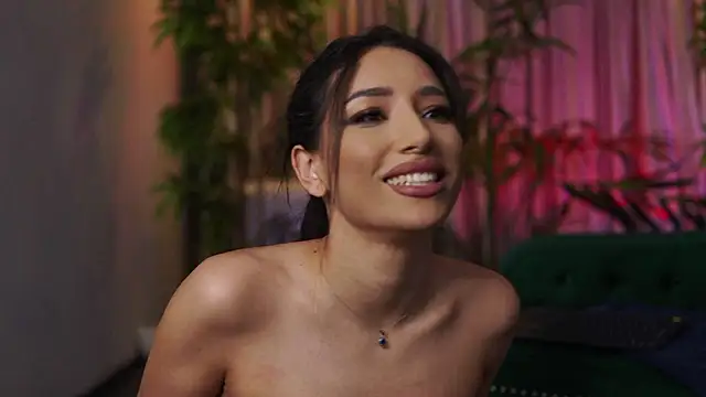 GinaValentinna: онлайн-секс-чат