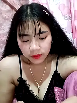 Nul-chal Adlı Modelin Web Kamerası Şovu