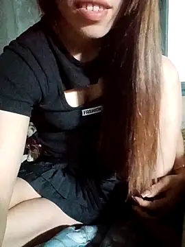 nhinhi-sexy's Webcam Show