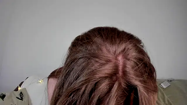 MiaMews: απευθείας συνομιλία ΧΧΧ