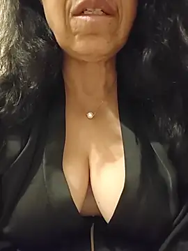 XXX chat uživo modela NakedMILFx