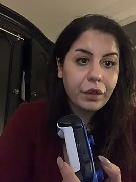 holyeroticss Chat XXX in diretta