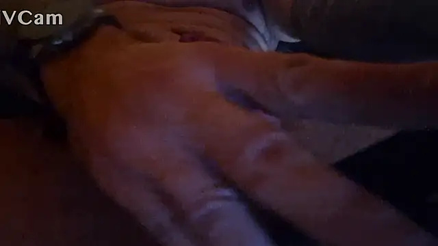 xKinky_Coupleのウェブカメラショー